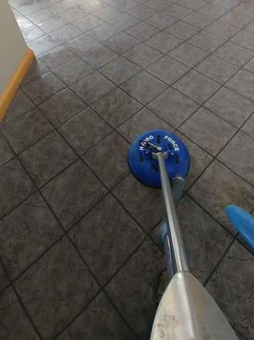 Commercial Tile and Grout Cleaning in New London