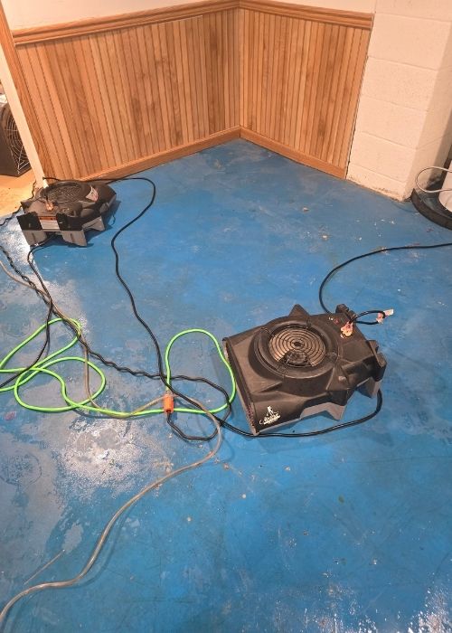 water-damage-restoration-in-fremont-removing-moisture